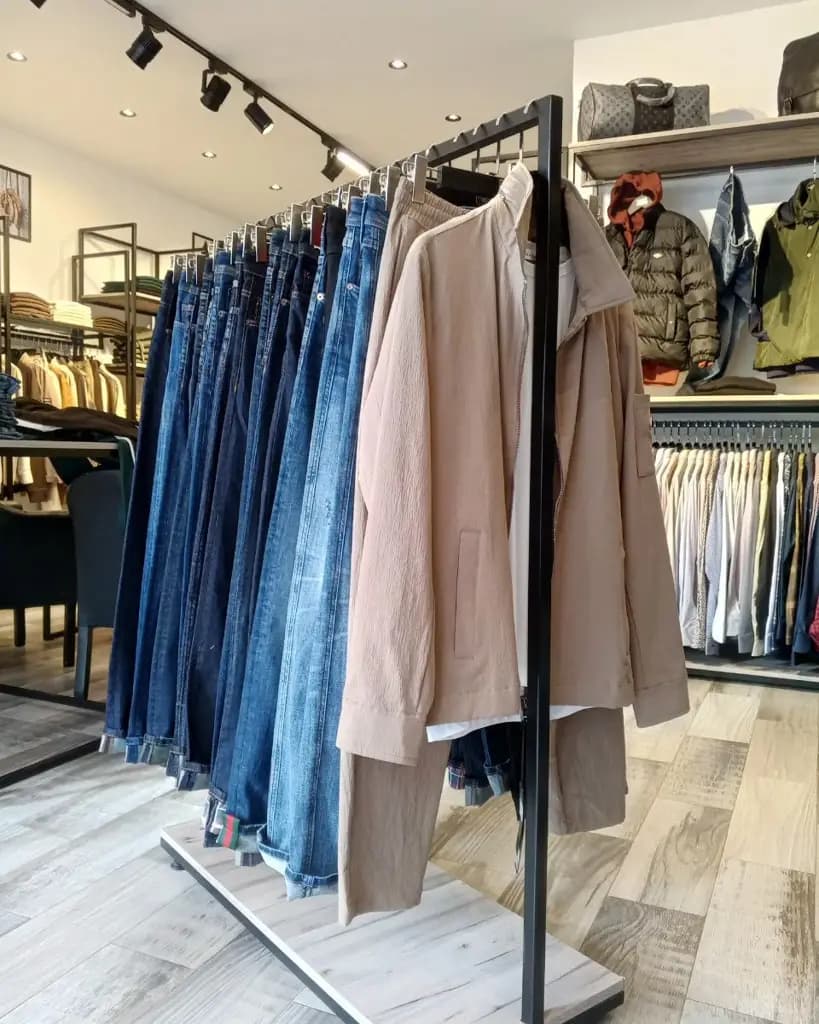 جاكيت جلد إيطالي